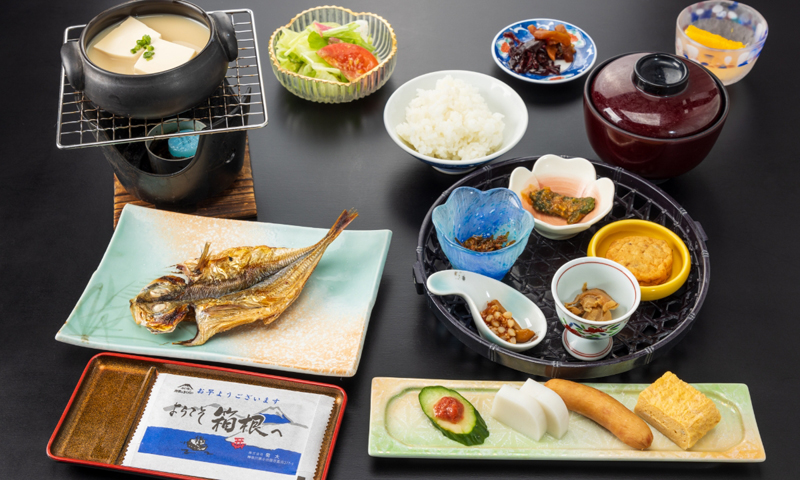 朝食