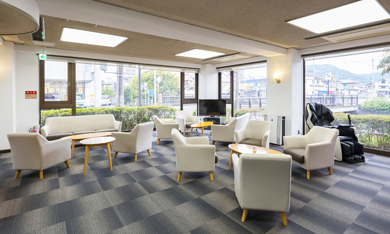 ロビーラウンジ